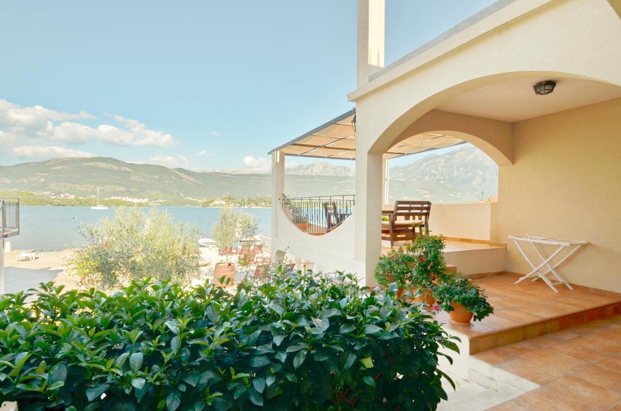 Dubravcevic Residence Tivat Exteriör bild
