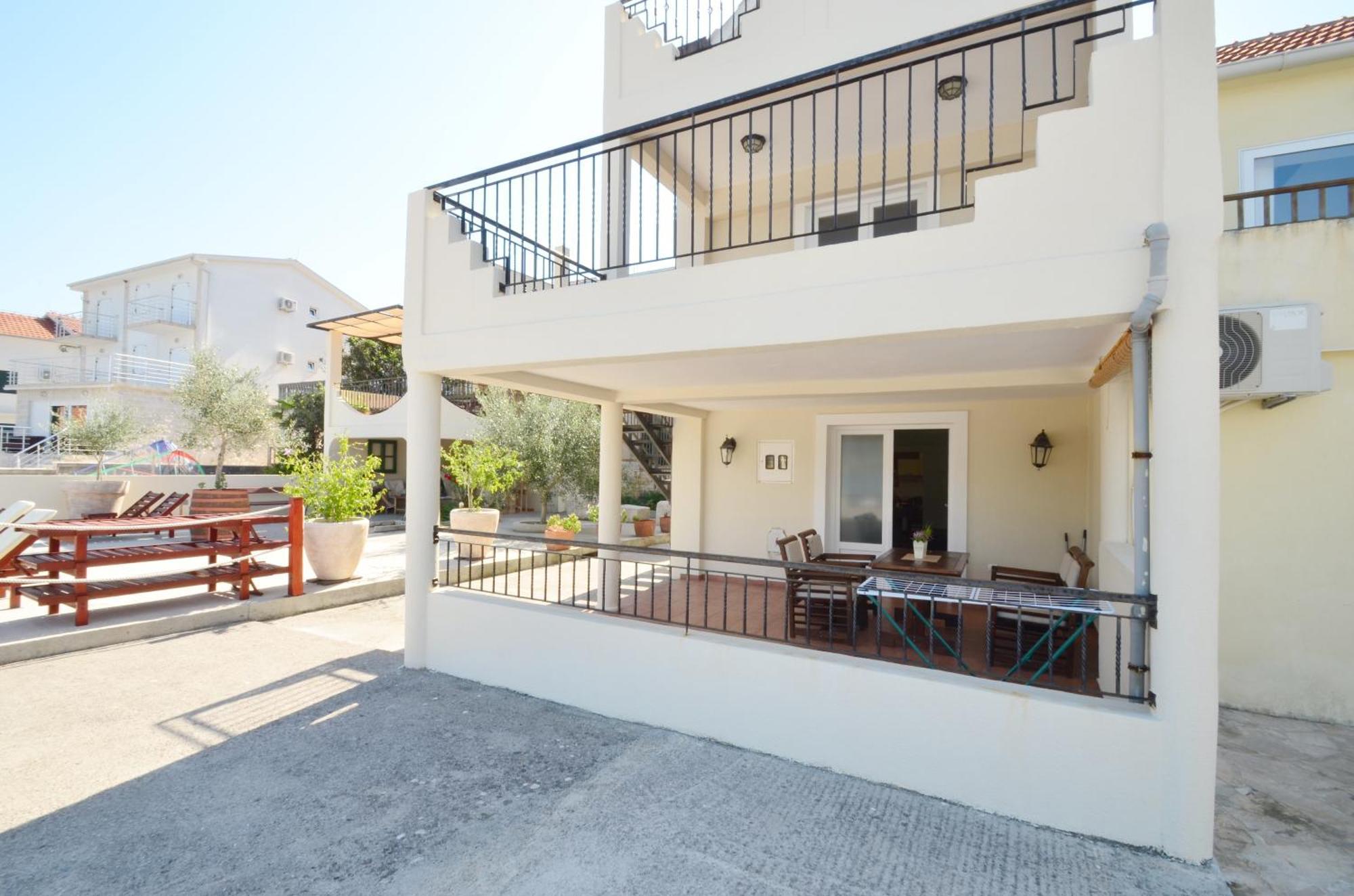 Dubravcevic Residence Tivat Exteriör bild