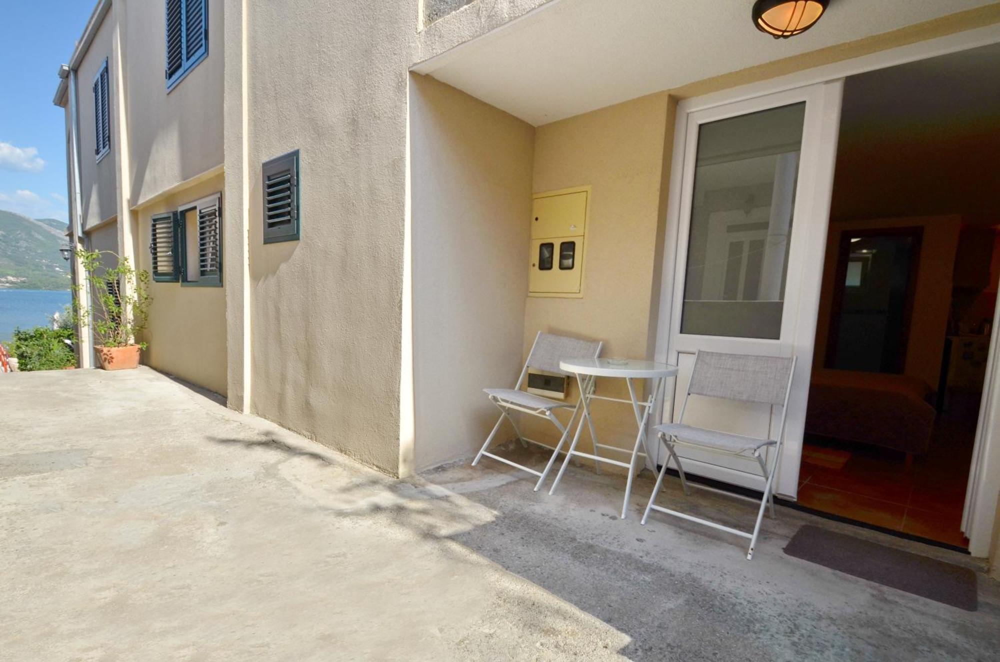 Dubravcevic Residence Tivat Exteriör bild