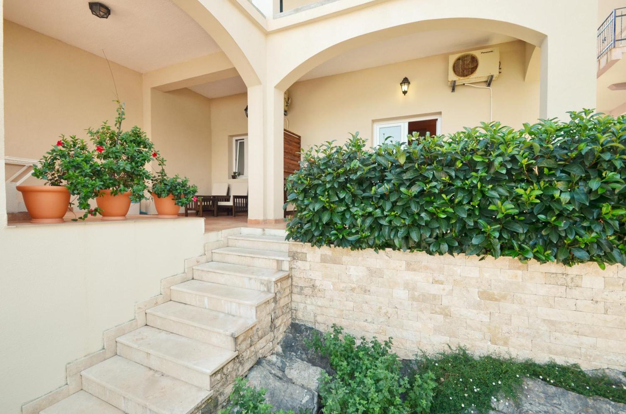 Dubravcevic Residence Tivat Exteriör bild