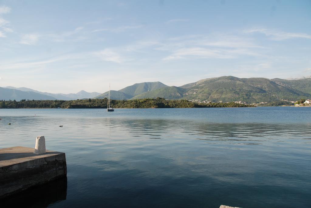 Dubravcevic Residence Tivat Exteriör bild